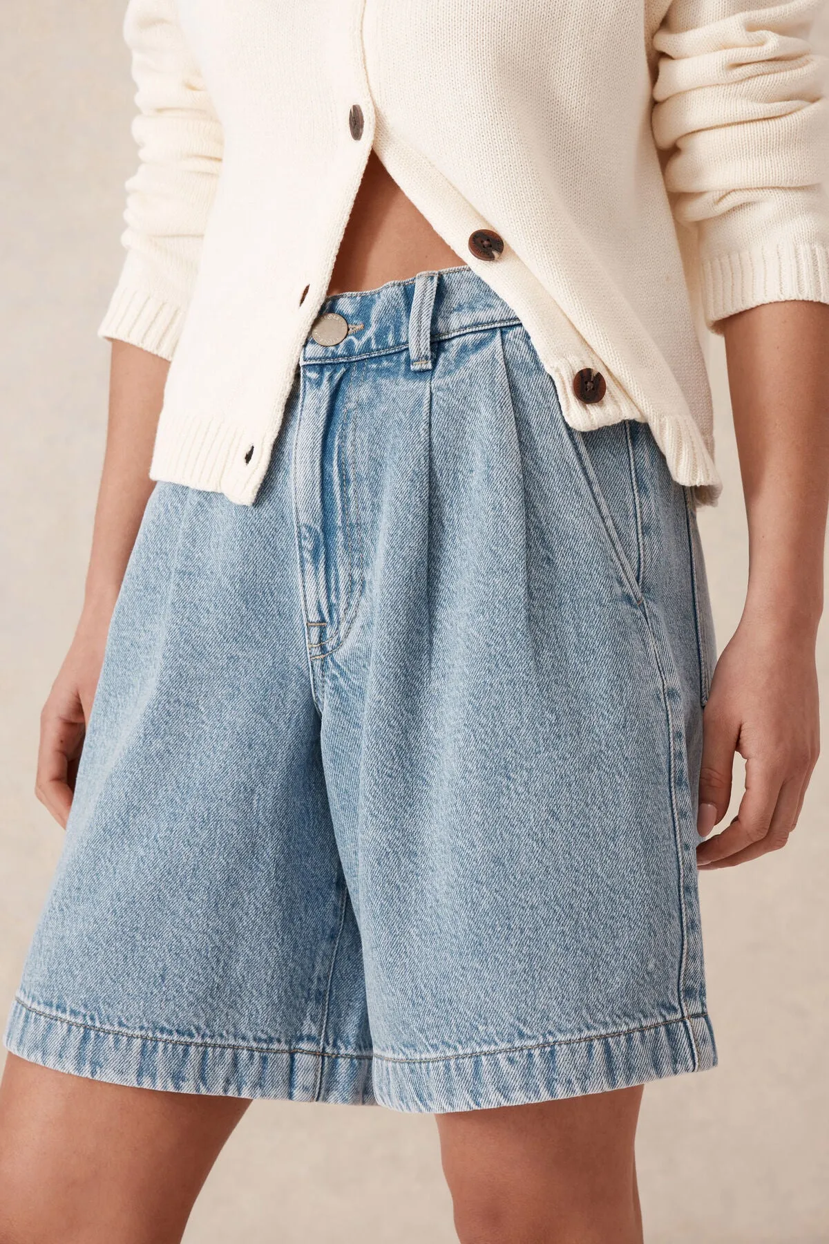 Ceres Life Longline Pleat Denim Short - vintage blue