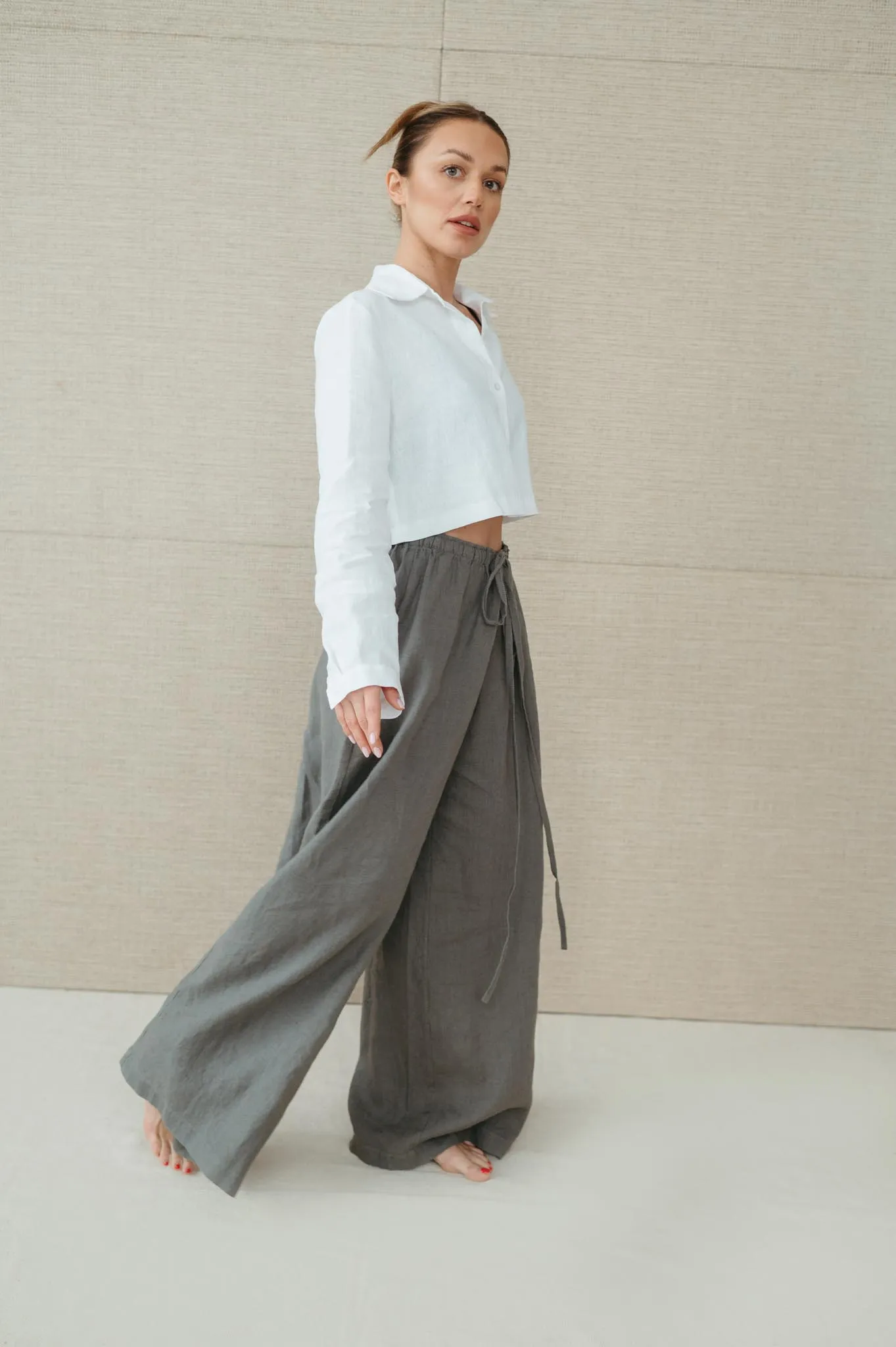 Sofa Killer natural green linen trousers Doha