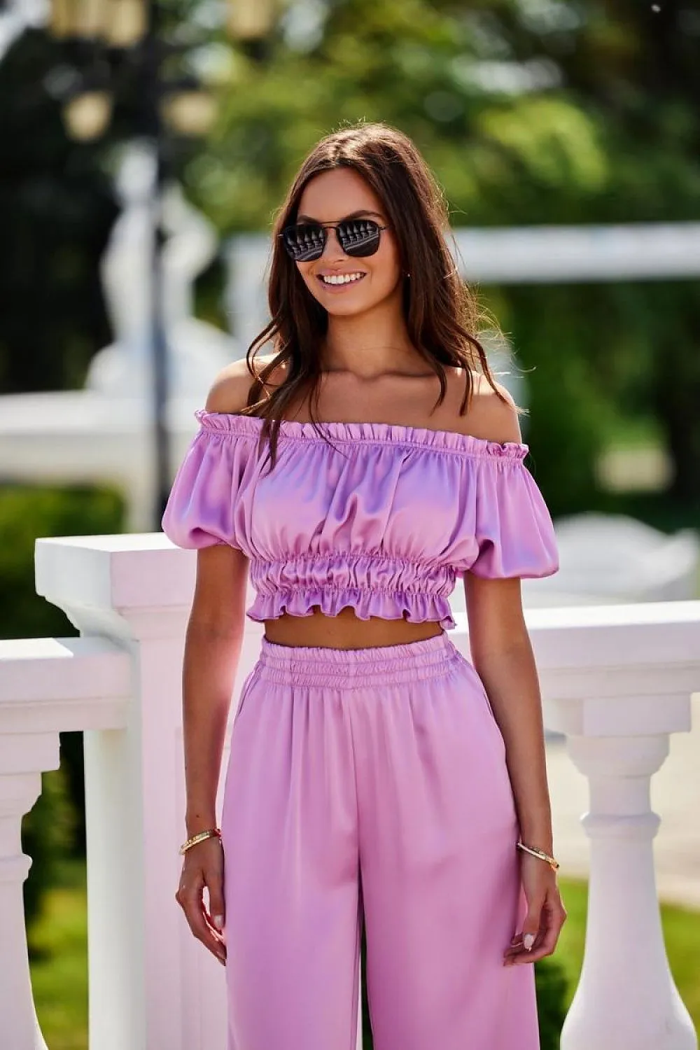 TEEK - Off-Shoulder Cropped Blouse