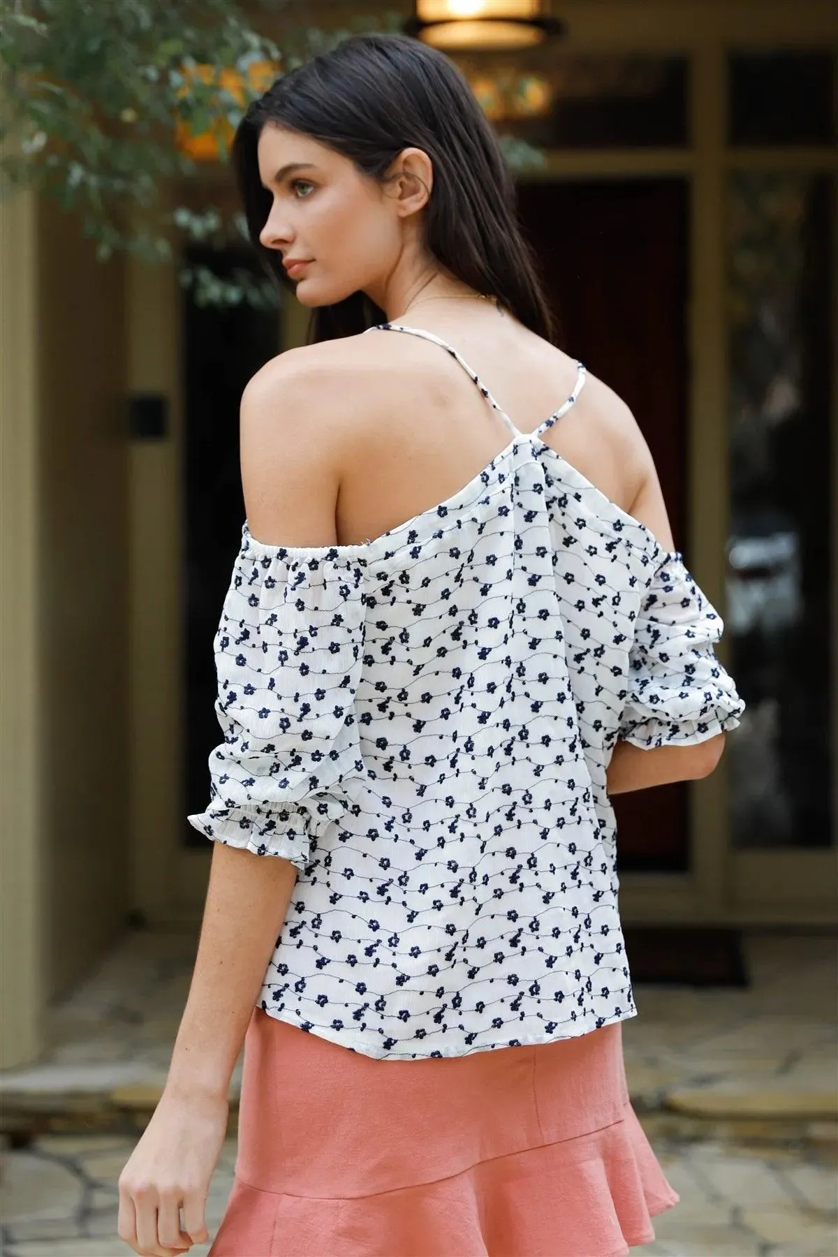 White Navy Floral Embroidery Cold Shoulder Midi Balloon Sleeve Top /1-3-2